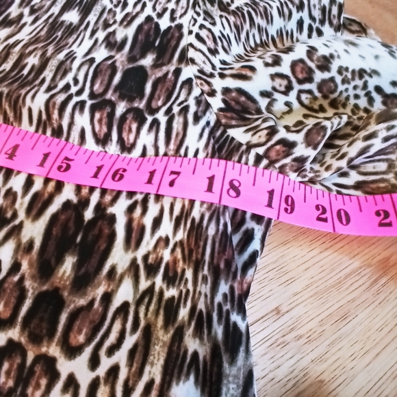 Cato Peek a boo Sleeve Top - Picture 7 of 12